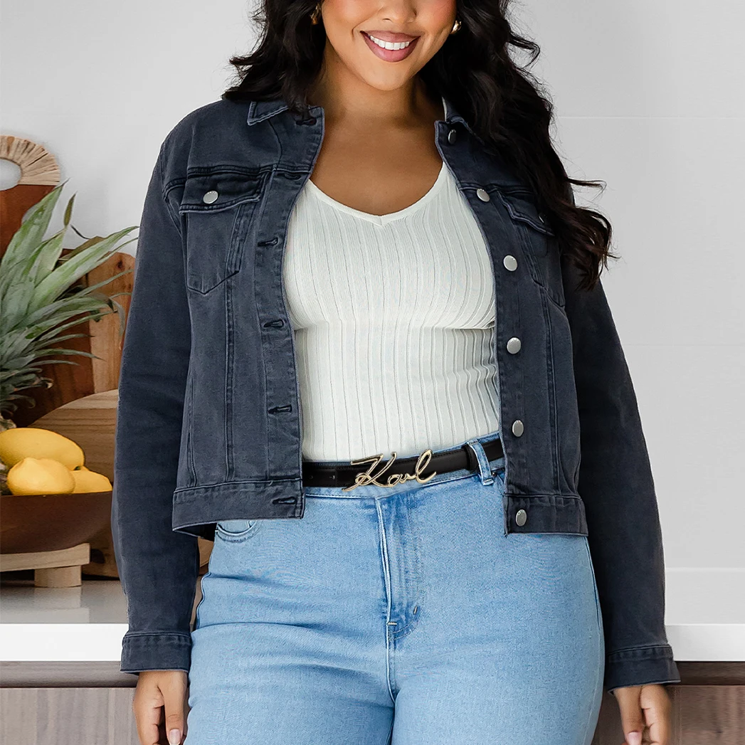 حزام نسائي من البولي يوريثان بلون سادة مع زخرفة حروف طويلة، بيان عصري للجينز والسراويل القصيرة، متعدد الاستخدامات لأي مناسبة