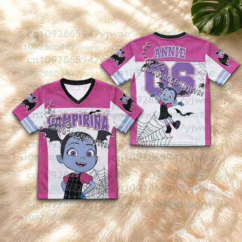 Neueste Halloween-Cosplay-Kollektion: VAMPIRINA-Accessoires, T-Shirts mit V-Ausschnitt und kurzen Ärmeln für Damen, Herren und Kinder, ideal für Sommer/Herbst, im Y2K-Stil. – Detail 7