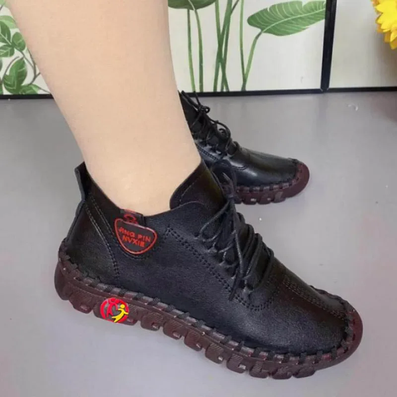 2022 Sneakers Women Shoes Platform Loafers Leather Flat Slip-On New Elderly Spring Casual Shoe Red Mujer Zapatos Chaussure Femme