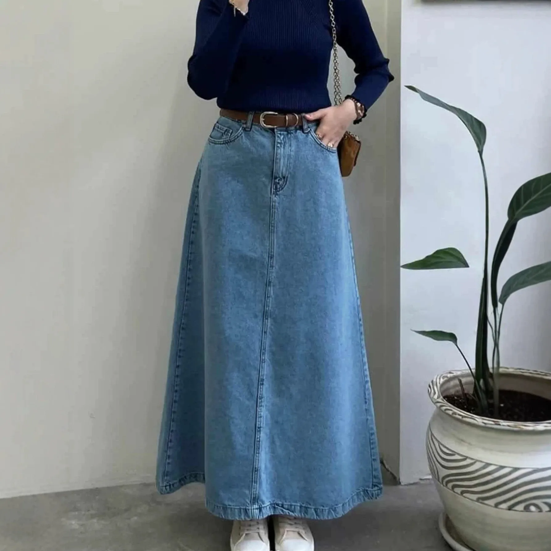 Casual No Stretch Long Skirt with Wash Processed Plain Design a Line Silhouette Maxi Length Artistic Vintage Style Women Skirt