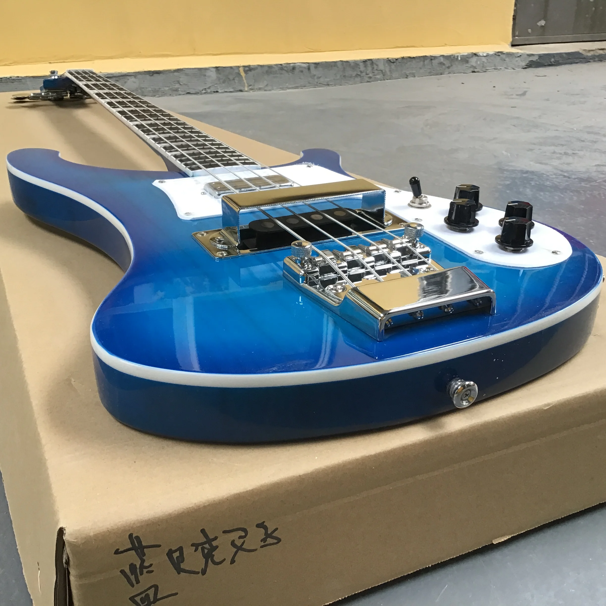4 String Electric Bass, Blue Burst Flame Maple Top, Neck-Through Mahogany Body, Single Coil Pickup, Vintage Style, for Rock/Post