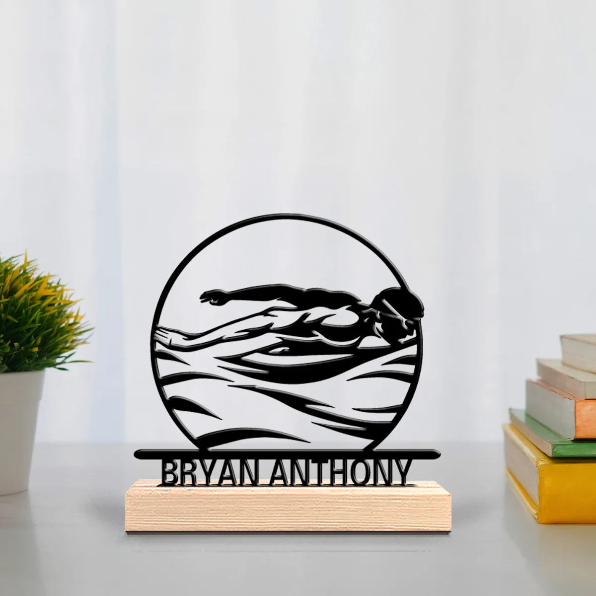 1 قطعة تماثيل معدنية مخصصة للسباحة مخصصة فن معدني مع قاعدة خشبية لغرف النوم والهدايا الرجالية وأعياد الميلاد وكريس #2