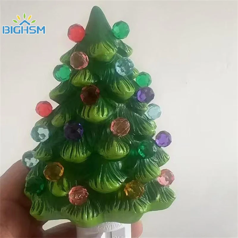 American Standard Plug-in Resin Christmas Tree Wall Hanging Light LED Bedside Night Light Warm Lighting Decor Navidad Ornament