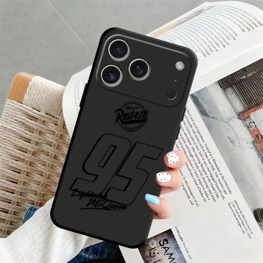 Disney Lightning McQueen Soft Back Phone Cover Case for iPhone X XS XR 7 8 11 13 Mini 15 Plus 14 12 17Air SE 17 16 Pro Max