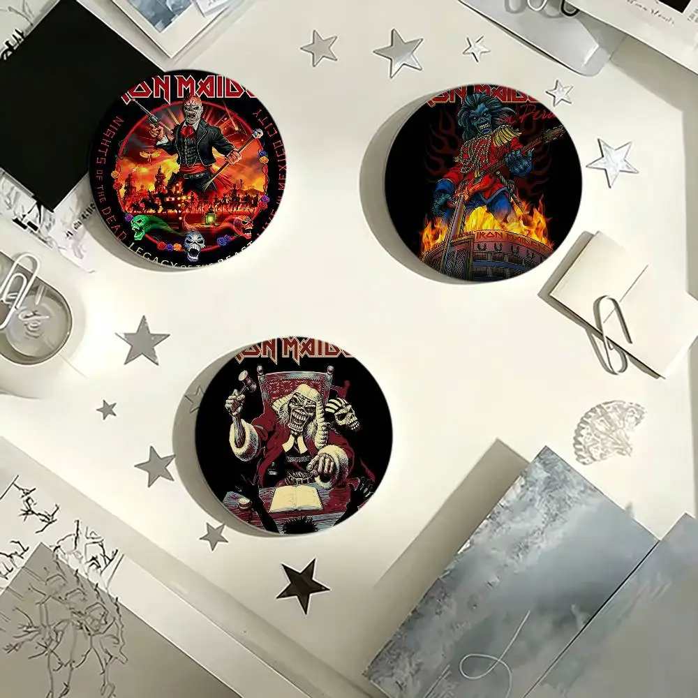 

Band H-Iron Maiden-W Button Pins Backpack Clothing Decor Brooch Badge Jewelry Gifts for Kids