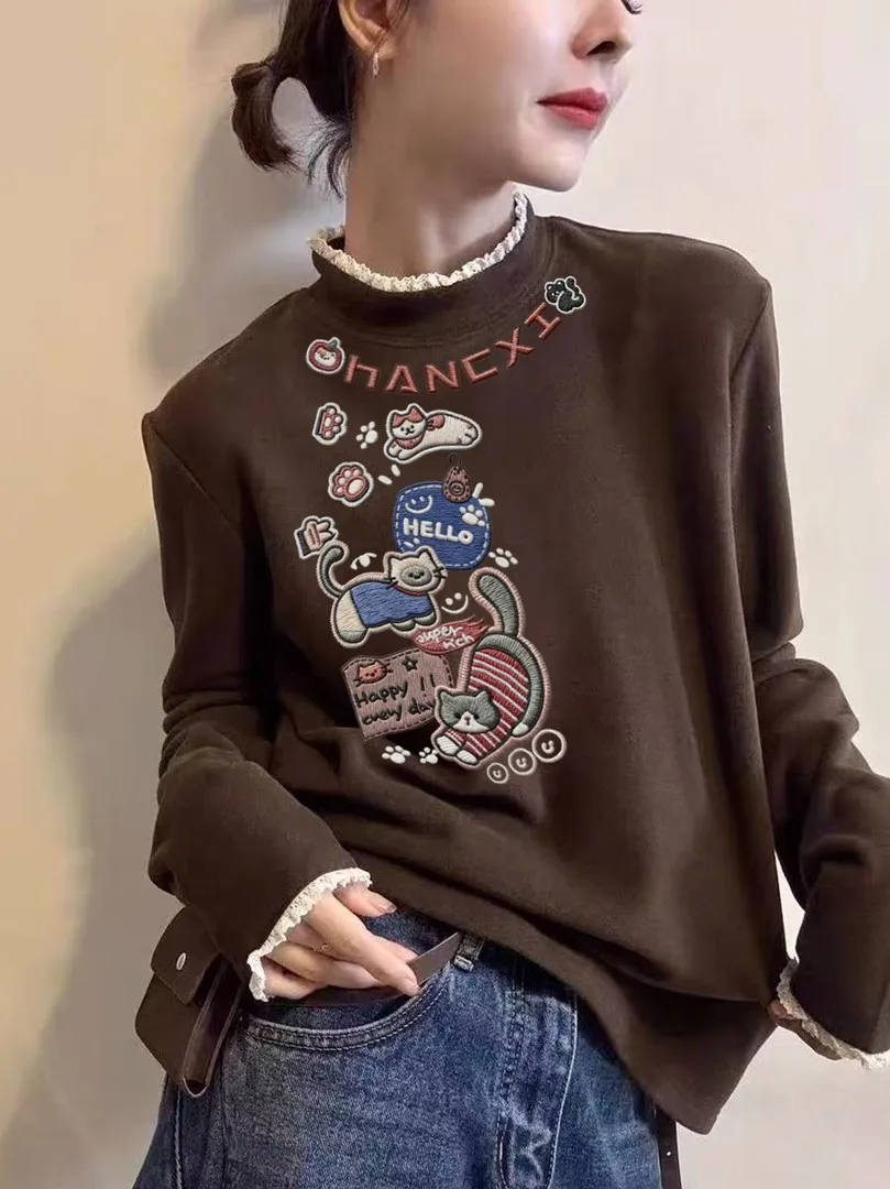 プラスサイズ ロング丈Tシャツ レディース 秋冬 太め体型向け ベルベット素材 ハイネック レース飾り プリント柄 ベースTシャツ ゆったりフィット スリーブ