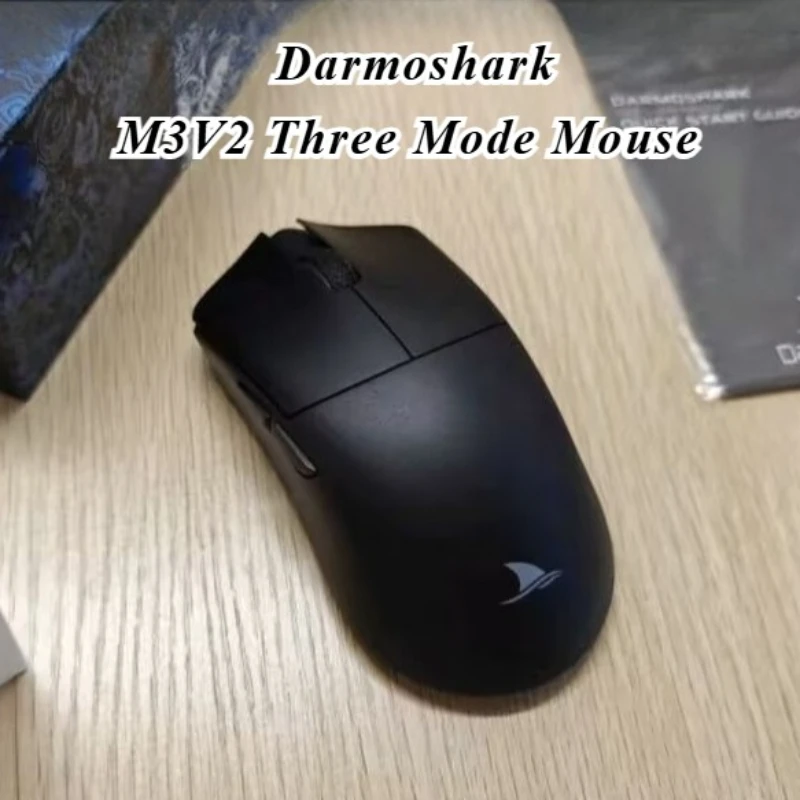 

Darmoshark M3V2 Bluetooth Wireless Three Mode Mouse 8KHz Lightweight Low Latency Longlife Ergonomic Design E-sports Gaming Mouse