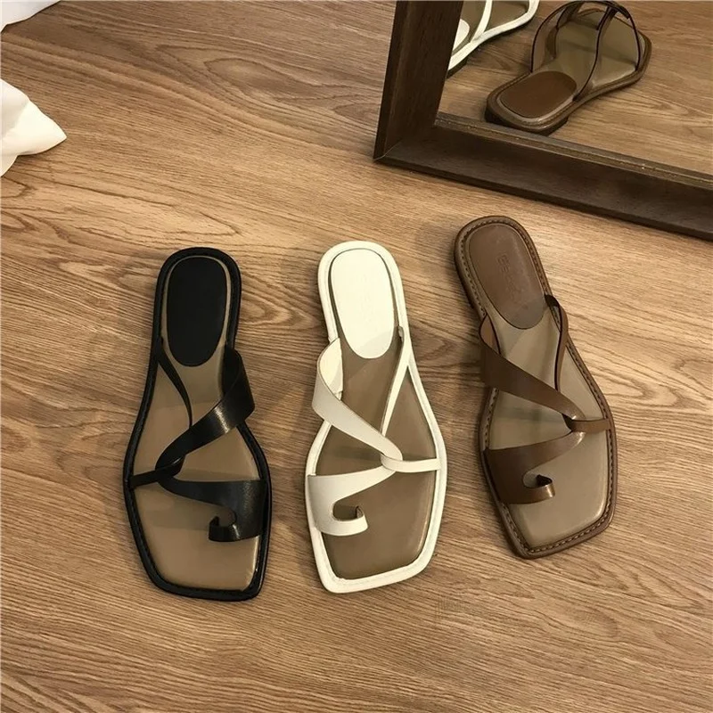 

Flip Flops Summer 2024 Female Sandals Woman Flat Soft Leather Slides Ladies Slippers Outside Shose Fashion Peep Toe Beach Slides