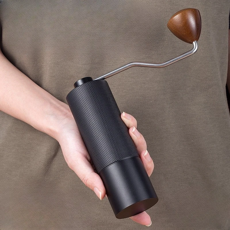 The New Manual Coffee Grinder Is Portable for Home and Outdoor Travel, and Can Finely Adjust The Powder Size in Multiple Levels