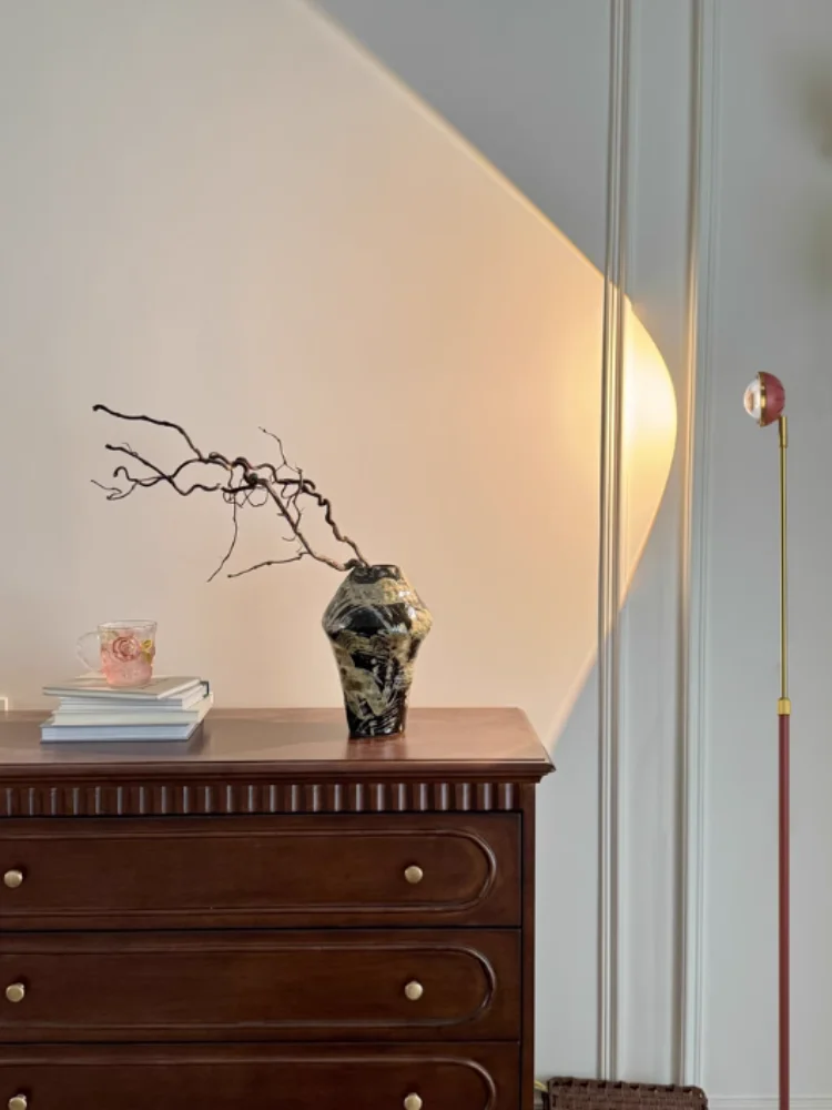 Modern Sense Living Room Floor Lamp Sofa Side Atmosphere Projection Lamp Decoration Standing Lamp Bedside Eye Protection Light