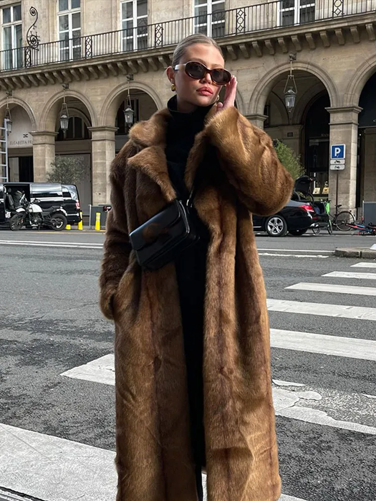 Brown Thicken Faux Fur Overcoat For Women Fashion Oversize Long Sleeve Lapel Long Coat 2024 Winter New Elegant Street Outerwear