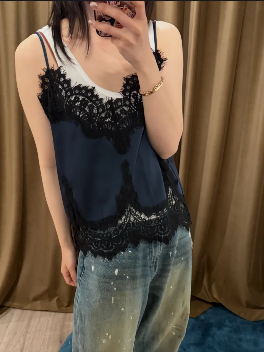 

French Style Lace Patchwork Silk Blend Sexy Summer Camisole with Fine Strap And Eyelet Trim Casual Loose Fit round Neck Top