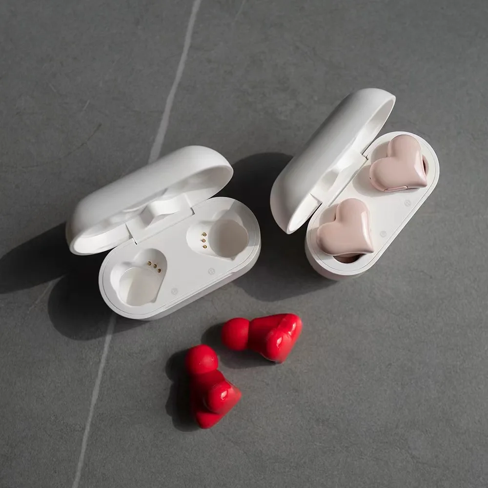 New Heart Shaped Bluetooth Headphones Wireless Earphone Women Headset In Ear heartbuds Earbuds Girl Gift Fashionable Appearance