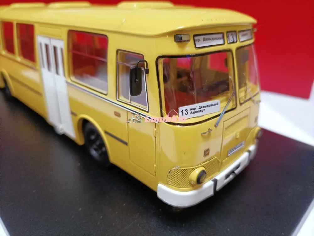 Sabron 1/43 Russia USSR LIAZ Public Passenger Bus Model LIAZ 3-677M 1990 Collectible Gifts Home Decoration Not Toys