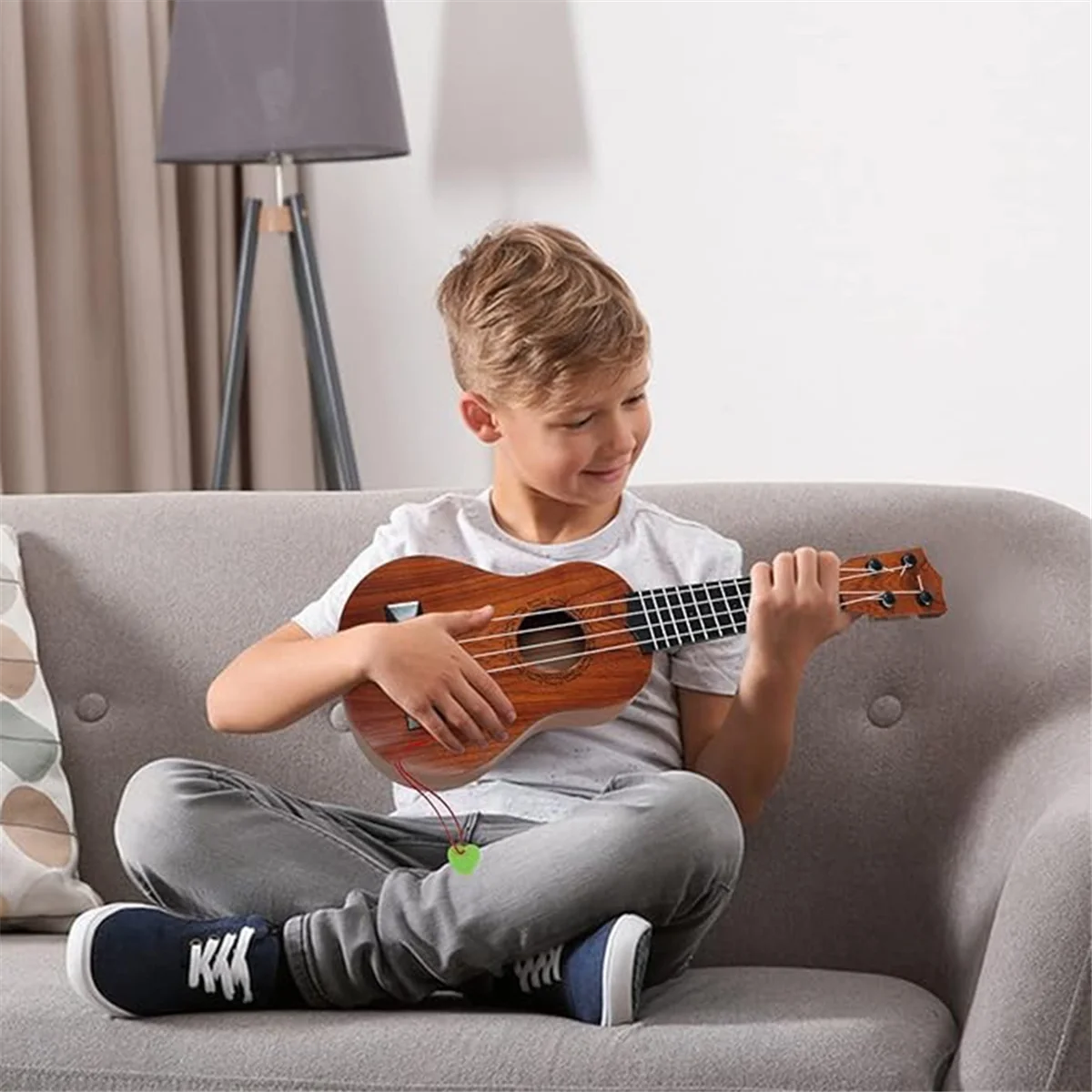 17 Zoll Kinder Ukulele Gitarre 4 Saiten Mini Gitarre Kinder Musikinstrumente Spielzeug mit Plektren für Kleinkind Kinder Jungen