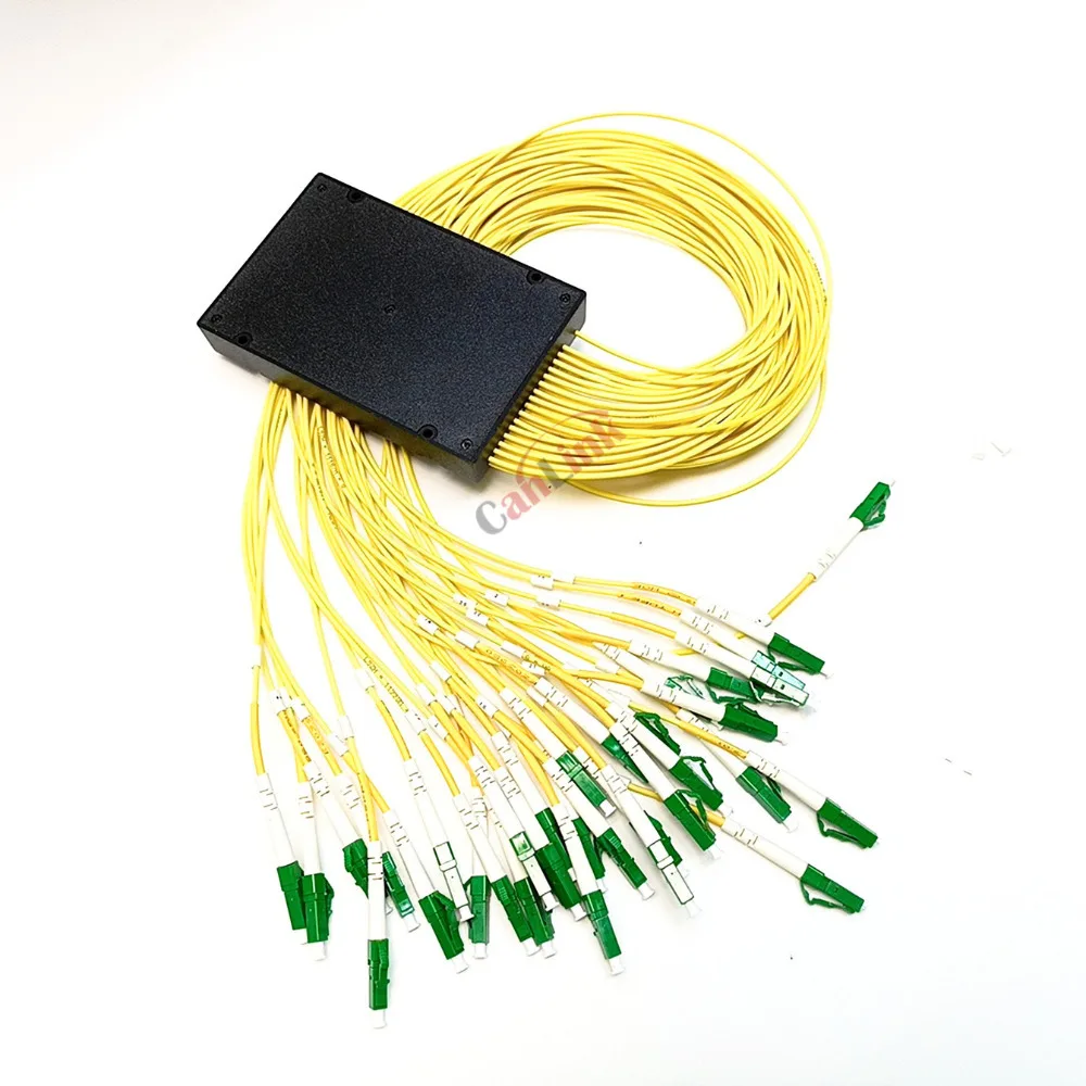 1X4 SC /APC الألياف البصرية FTTH الفاصل FBT مقرنة بصرية 1:4 SC APC المفردة بسيطة PLC الخائن البصري