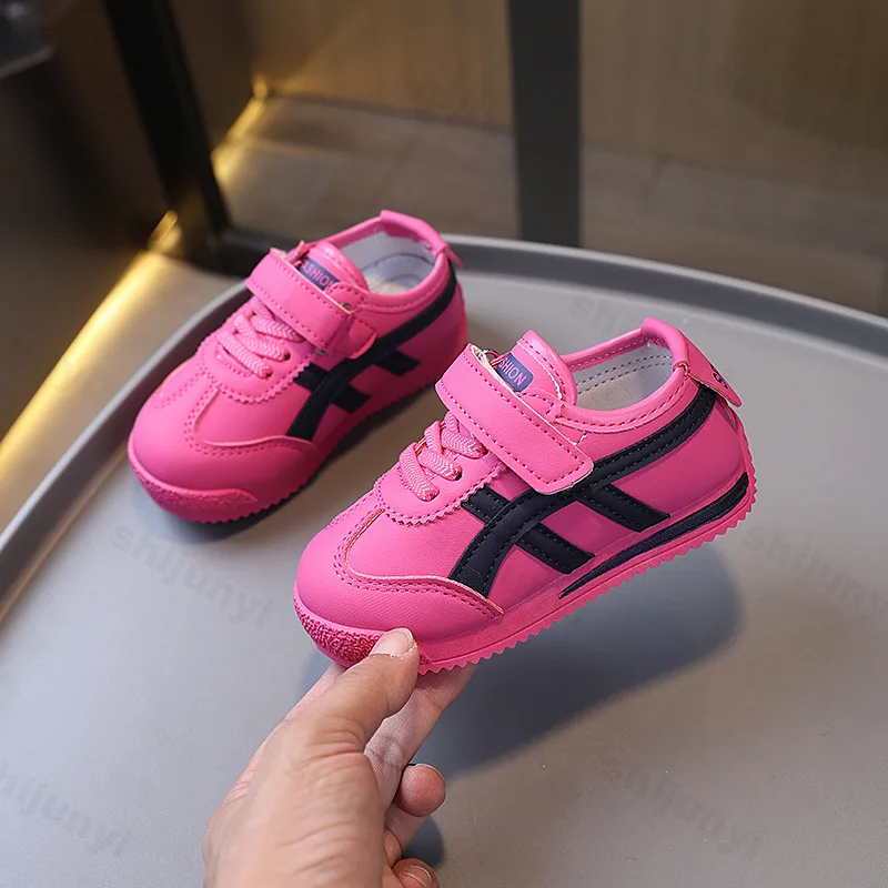 الأطفال تصميم الرجعية موضة الاتجاه حذاء كاجوال 2025 الخريف جديد الأولاد الفم الضحلة لينة سوليد مريحة عدم الانزلاق أحذية رياضية #3