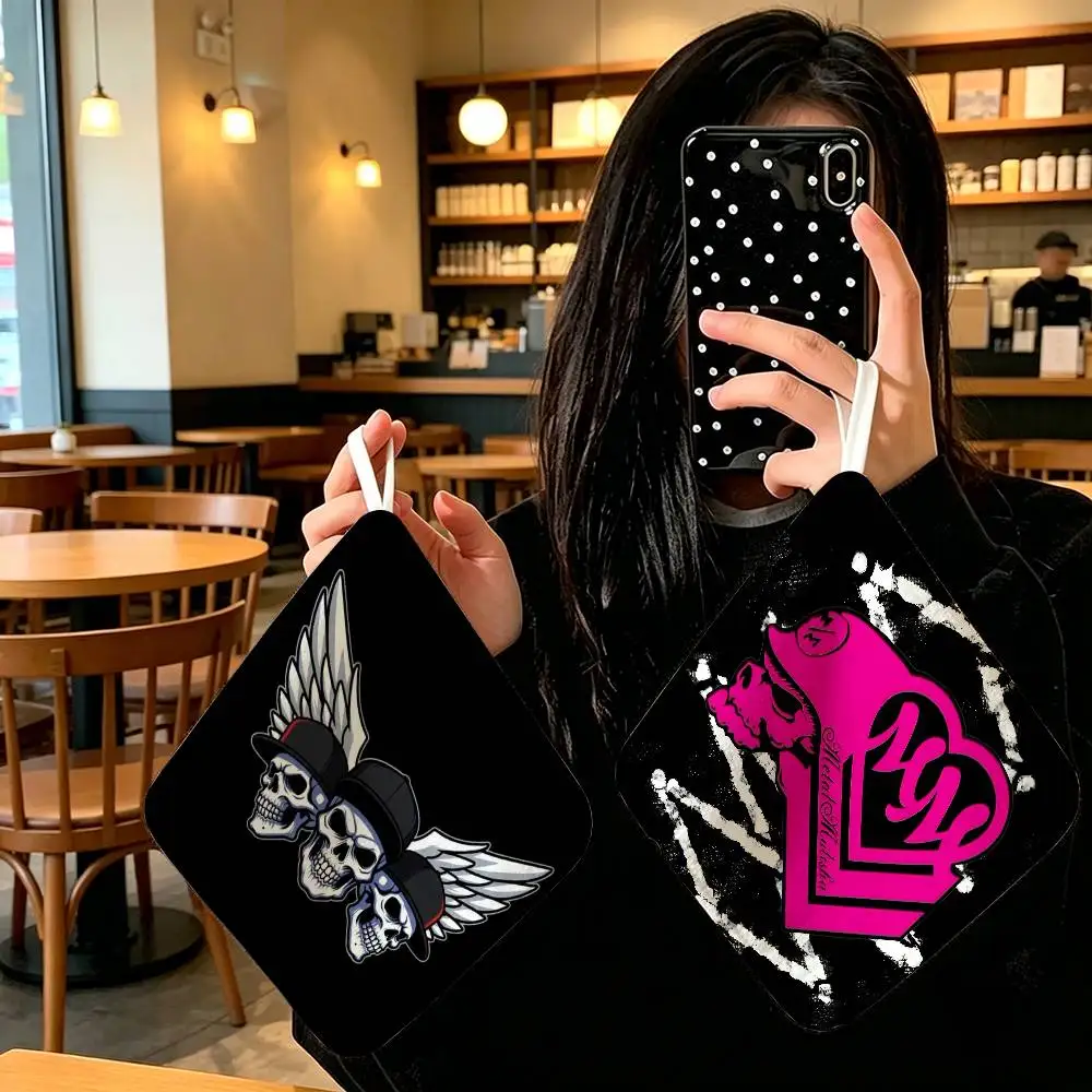 LOGO M-Metal M-Mulisha  Polyester Cotton Hanging Kitchen Towel Skin Friendly Hand Wiping Towel For Hotel Cafe Household