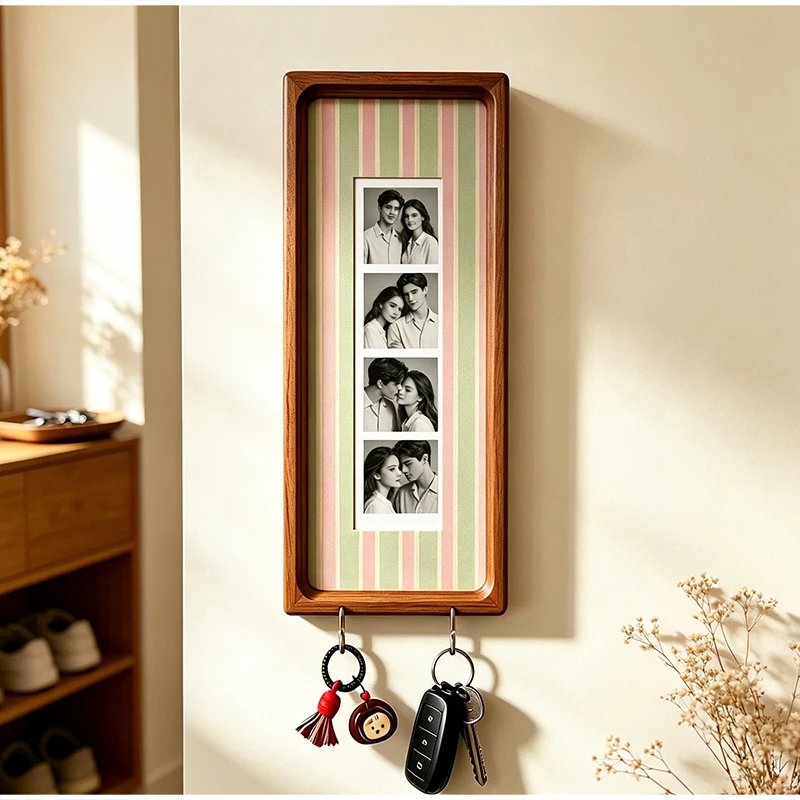 Holz-Fotorahmen für Paare mit Schlüsselhaken, Wandmontierter Bilderrahmen, Modischer Gestreifter Rahmen, Schlüsselhalter, Jubiläumsgeschenk – Detail 23