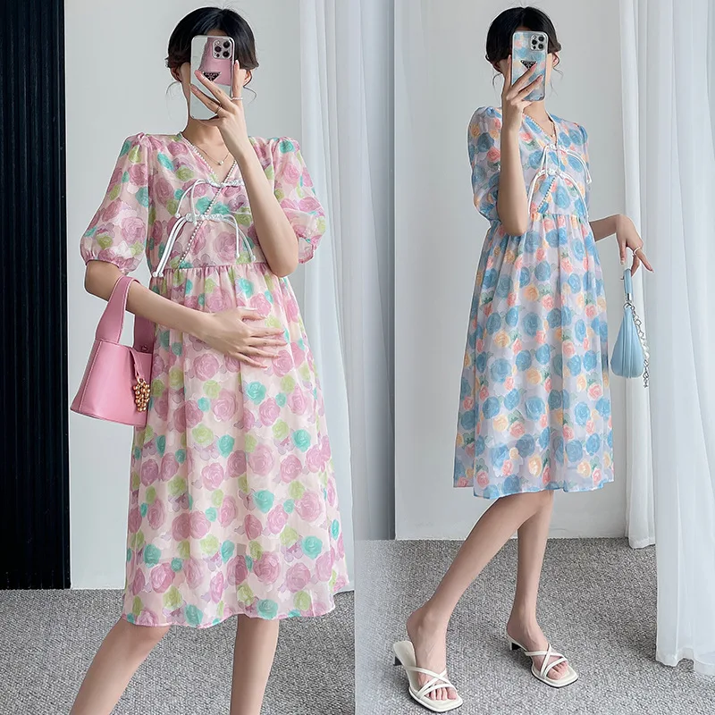 Retro Maternity Dresses Temperament Ladies Summer Loose Mid-length Breathable V-neck 2022 Pregnancy Clothes for Photos Shoot New