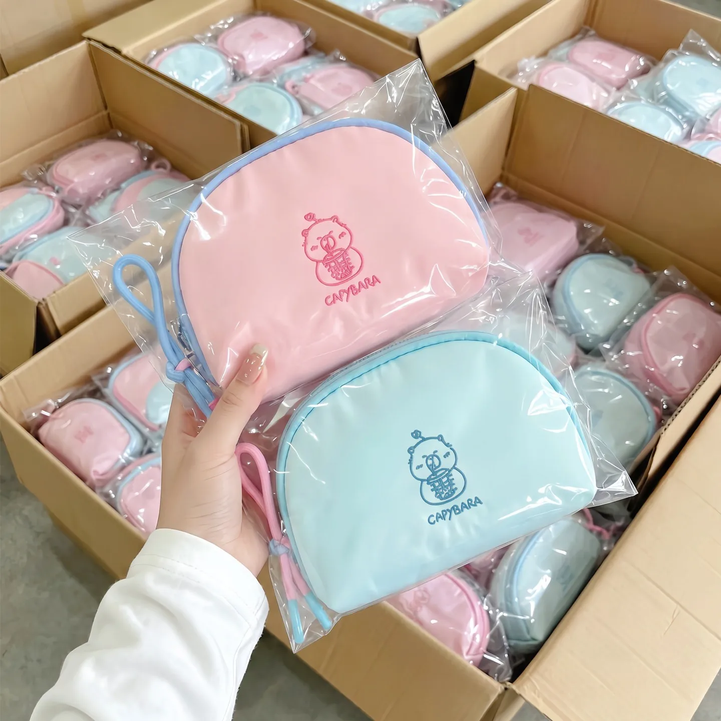 bolsa-de-armazenamento-portatil-para-roupas-intimas-e-meias-grande-capacidade-design-de-urso-organizador-fofo-para-viagens
