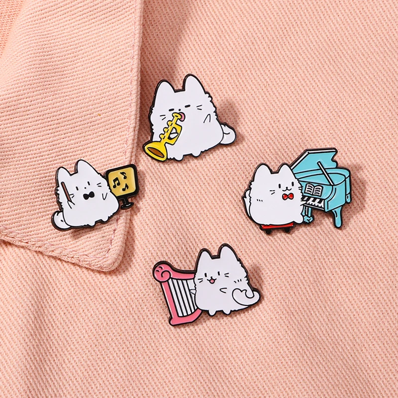 4 Styles Cartoon Music Symphony Orchestra White Cat Enamel Pins Piano Harp Saxophone Score Kitty Kitten Design Brooches