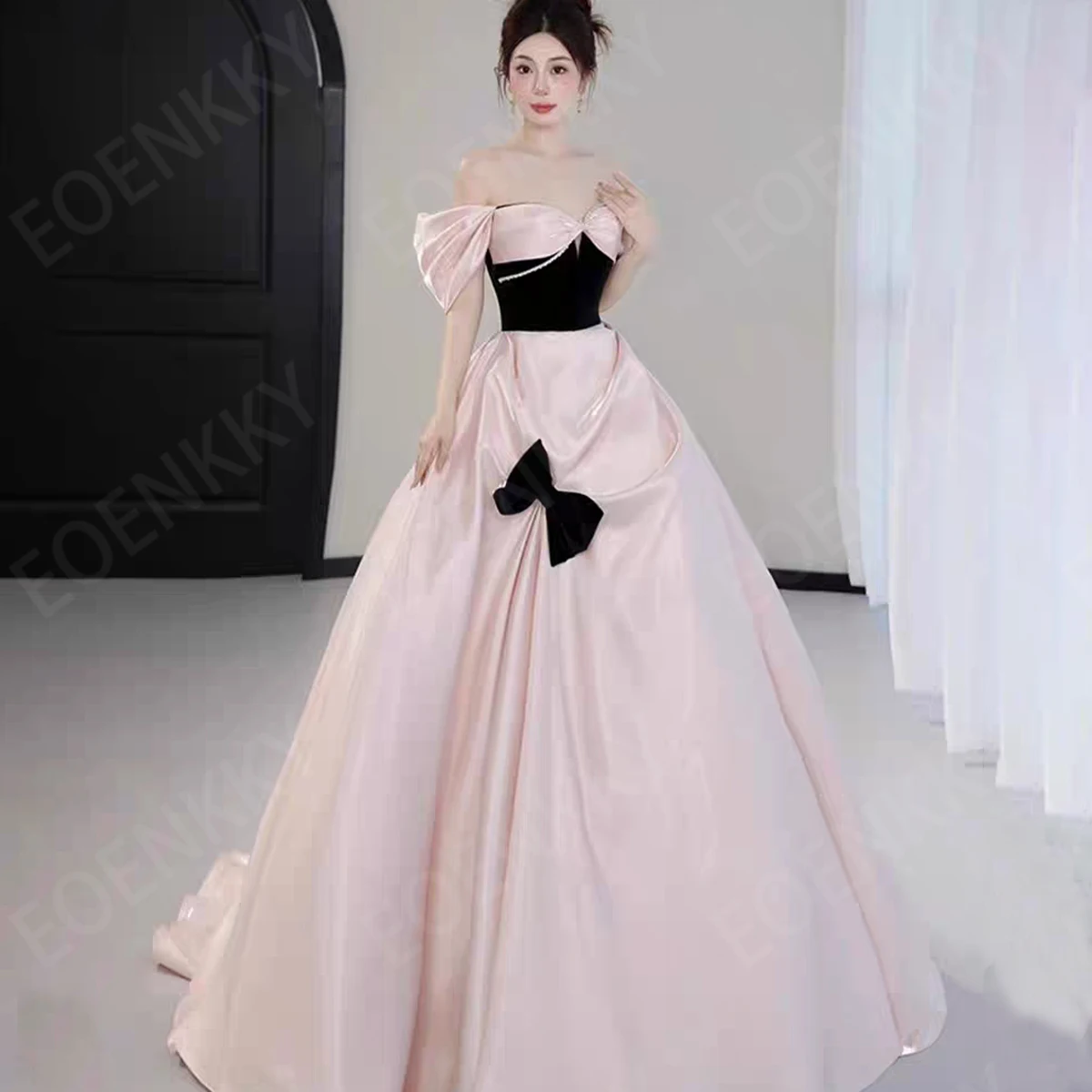 

EOENKKY A Line Evening Dresses for Woman Satin Elegant Off Shoulder Floor Length Prom Dress Pink Customized платье вечернее