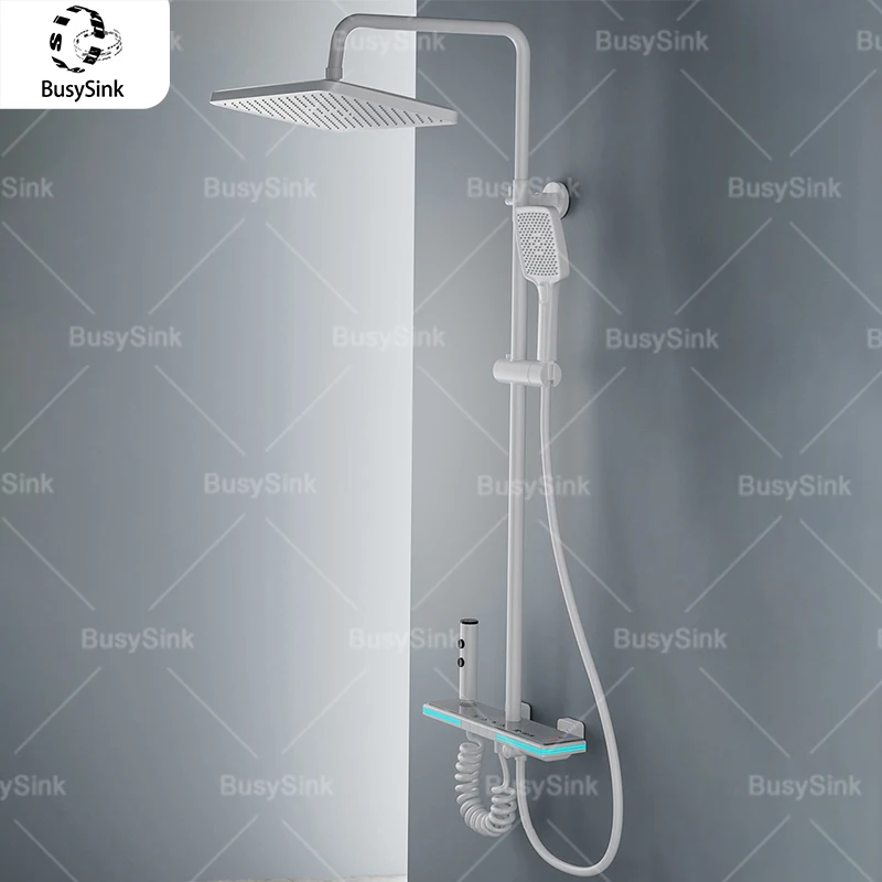 Set doccia multifunzionale con illuminazione ambientale Display digitale intelligente per bagni domestici Set sistema doccia pressurizzato
