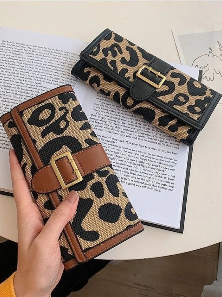 

Leopard Print Canvas Retro Wallet Short, Versatile Change Clip with Multiple Card Slots and Buckle Long Handheld Bag