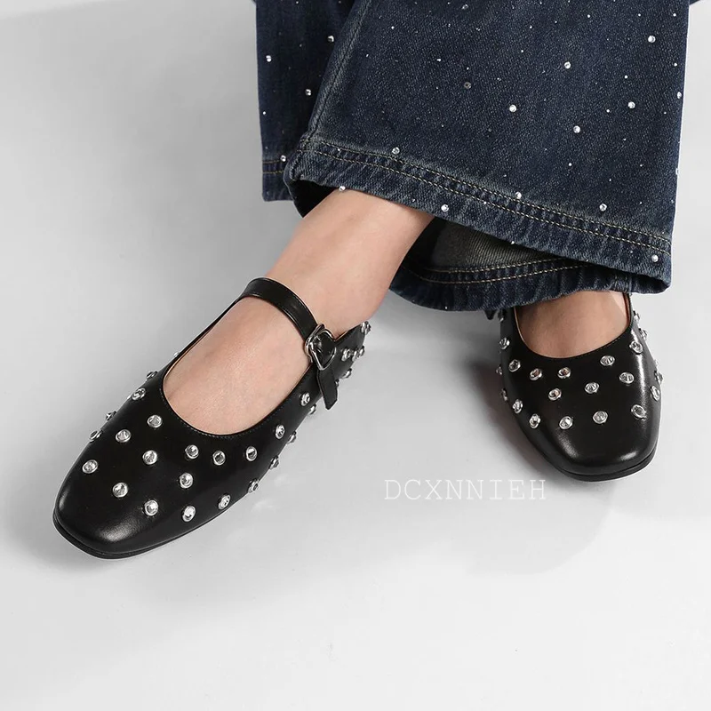 Spring Women Shallow Mouth Suede Flats Lazy Loafers Metal Rivet Decor Buckle Single Shoes Shoes Ladies Vacation Walking Shoes