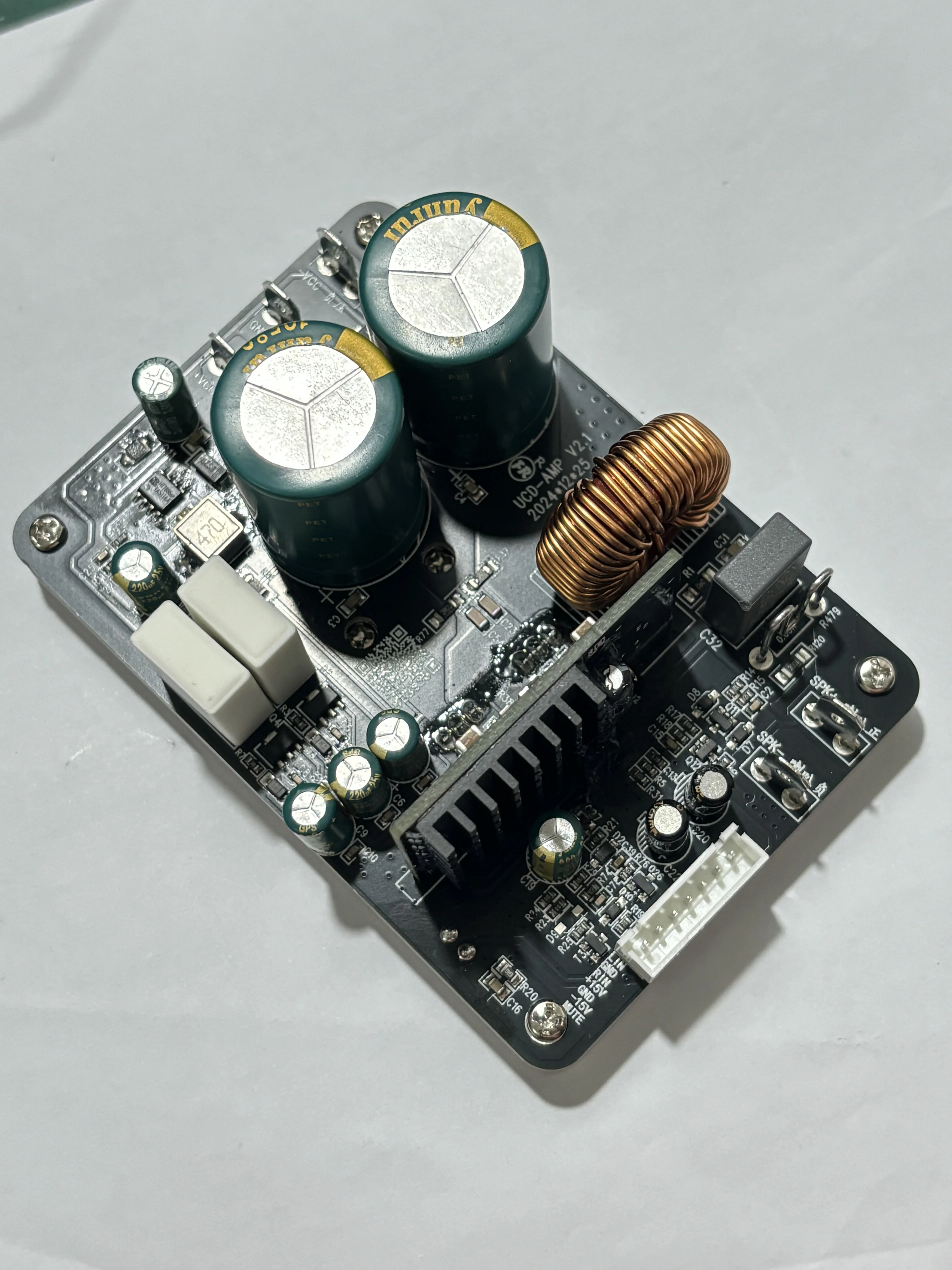 

Новая плата цифрового одноканального усилителя мощности Hi-Fi, выходная мощность до 1000 Вт, полоса пропускания до 35 кГц