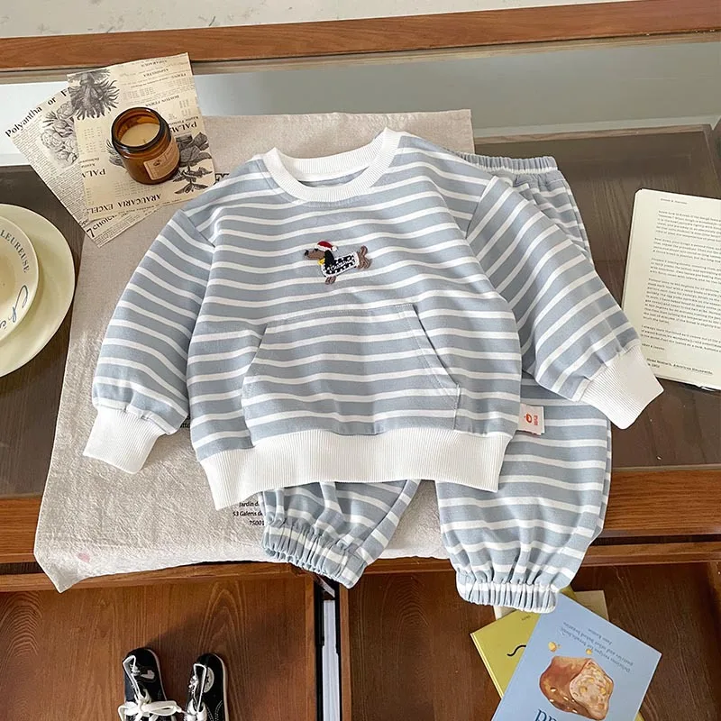 

Spot GoodsQT256313Girls Suit2025Autumn Large Pocket Embroidered Puppy Striped Two-Piece Set