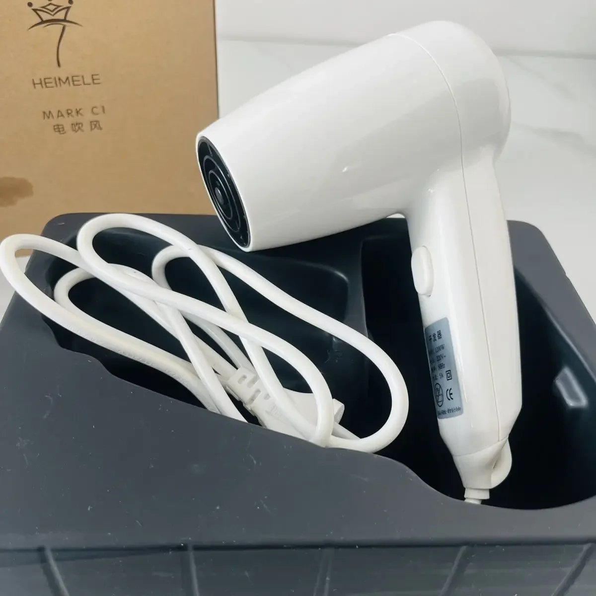 1200W High-power 220V Hair Dryer Household Wind Quick-drying Negative Ion Hair Care Hair Dryer Hotel Exclusive White Portable