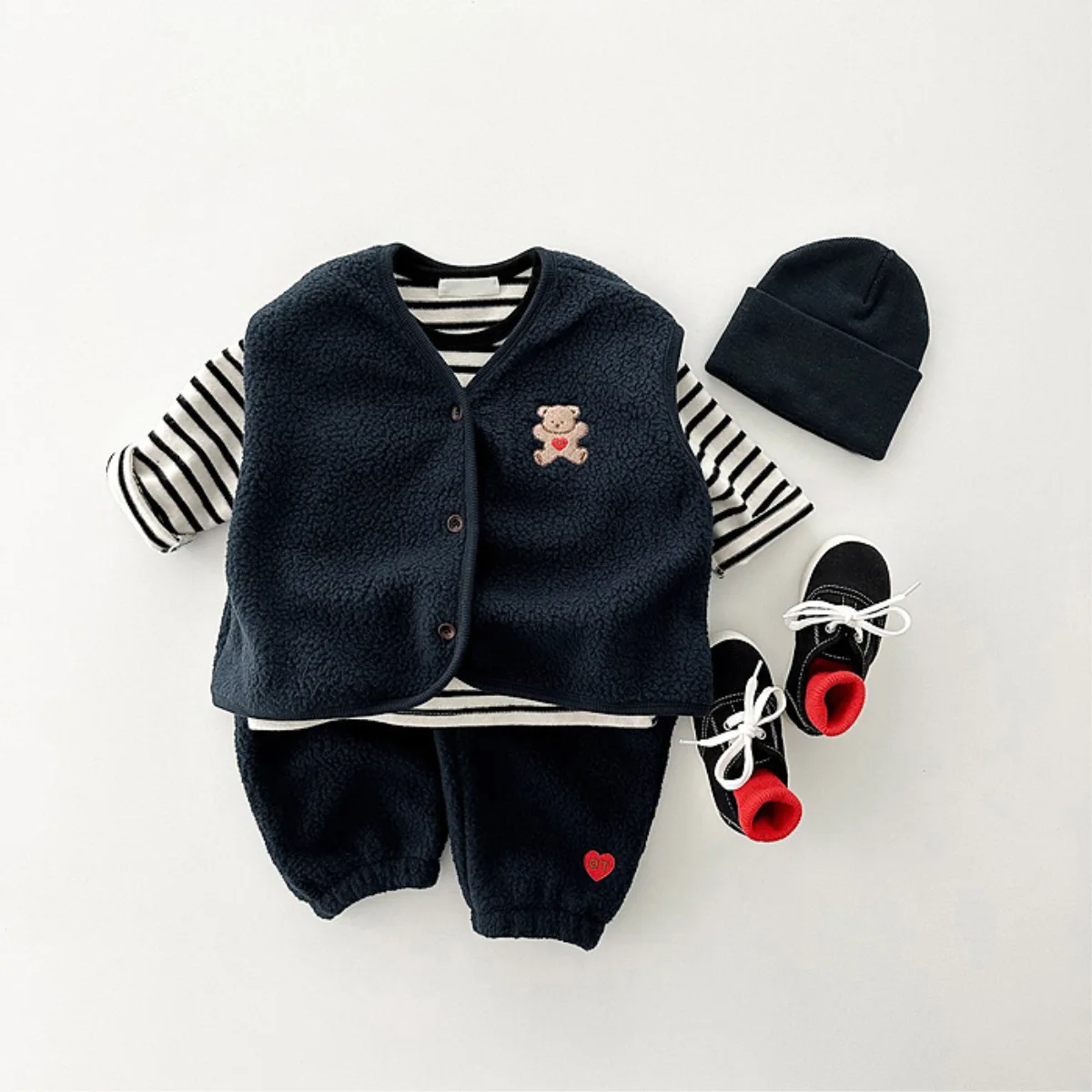 Winter Nieuwe Baby Mouwloze Kleding Set Baby Meisje Cartoon Beer Fleece Vest + Casual Broek 2 Stuks Pak Kids Jongen Dikke Warme Outfits