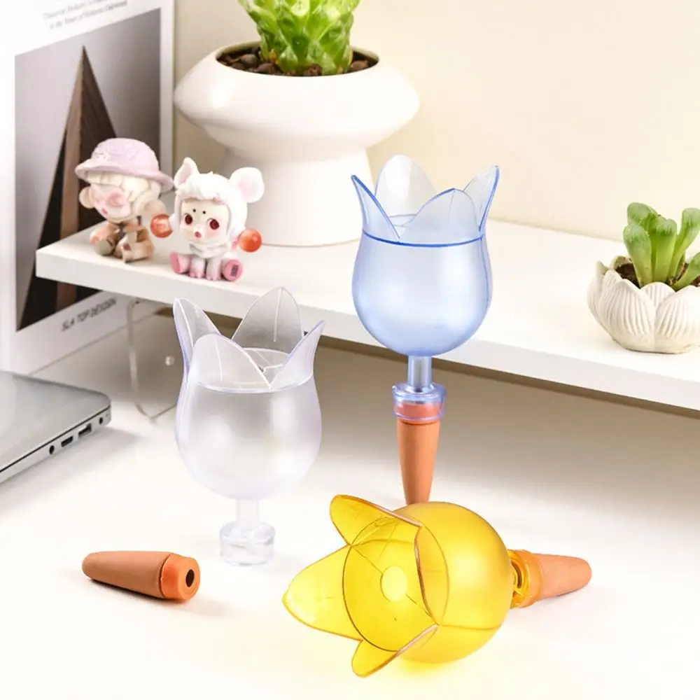 

Household Tulip Shape Plant Automatic Watering System Balls Plastic Decorative Drip Irrigation Stakes Clear Self Watering Globes