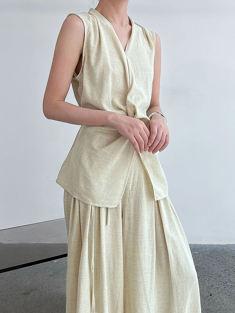 

Linen women's sleeveless vest, V-neck twisted shirt, casual wide leg pants suit, summer two piece sets womens outifits