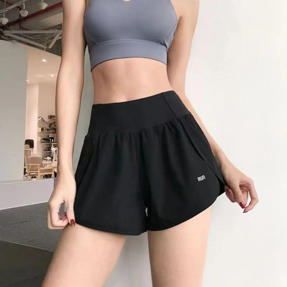Fashion Anti-glare Lining 2 in 1 Yoga Shorts Side Pockets Loose Fitting Sports Shorts Hem Elastic Quick Dry Fitness Shorts Women