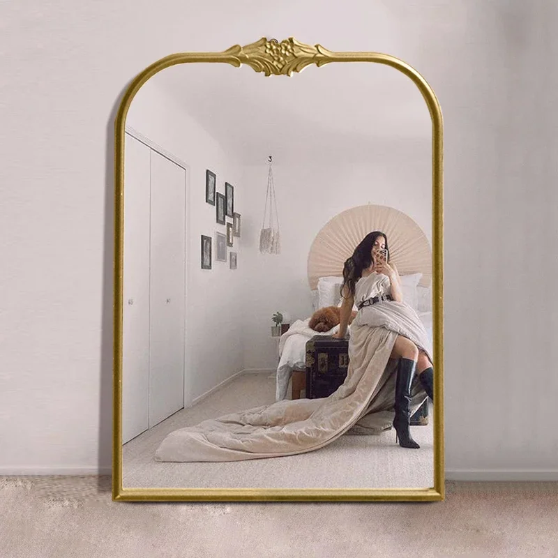 مرآة بتصميم ذهبي لديكور الغرفة، ديكور كبير لكامل الجسم، مرايا واقفة فاخرة، ديكور مكياج عتيق، ميزون هوم ذهبي