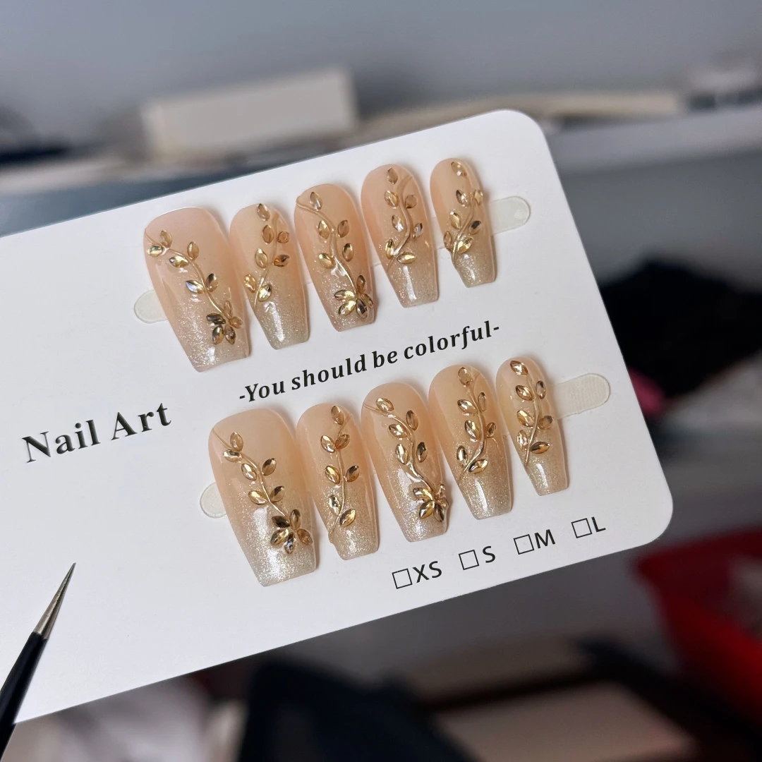 10pcs High-end Luxury-sophisticated style, hand-painted wheat ears with tiny diamonds, golden cat eye handmade fake nails