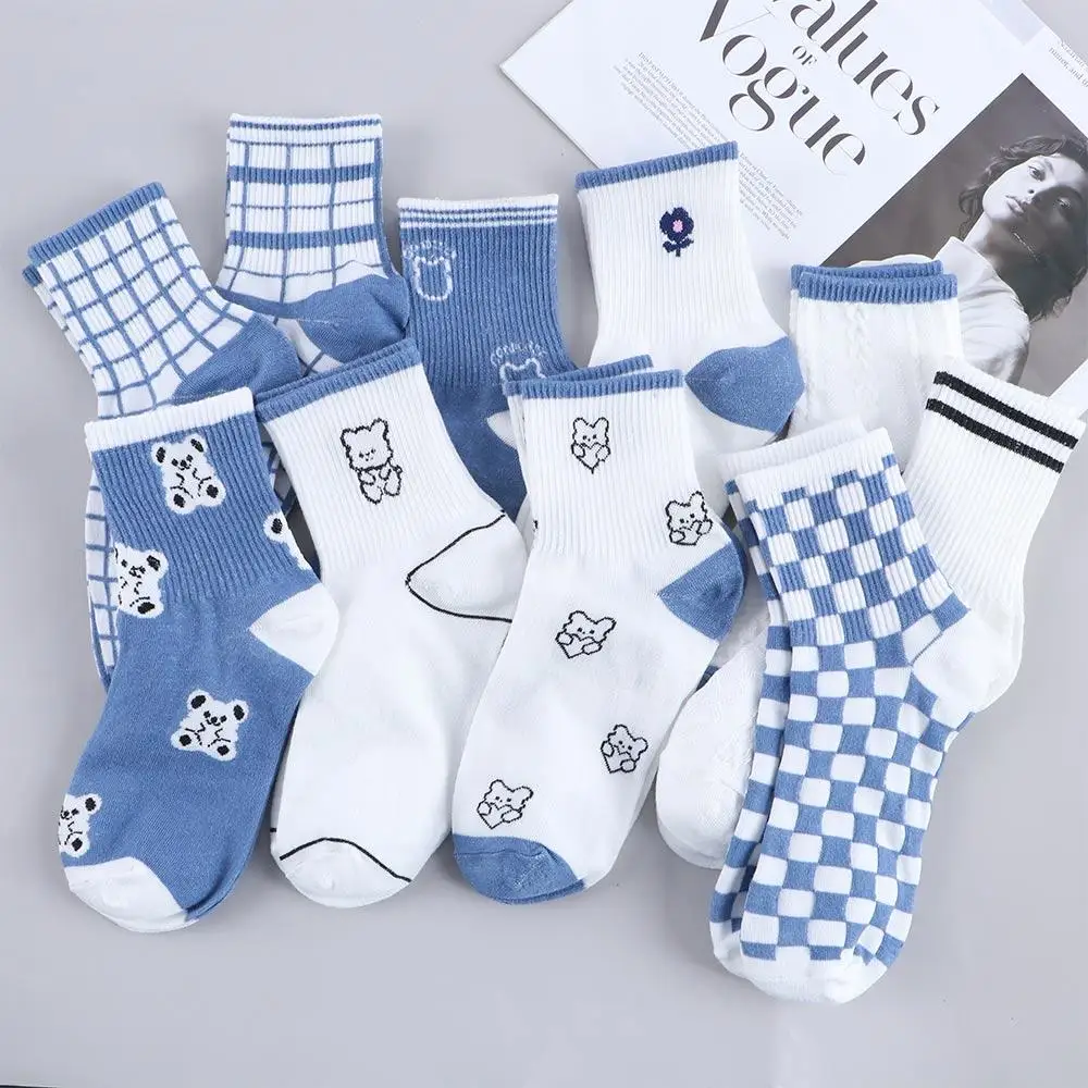 

Breathable Comfortable Fashion Cartoon Autumn Winter Cotton Sport Bear Socks Women Hosiery Middle Tube Socks Couple Socks