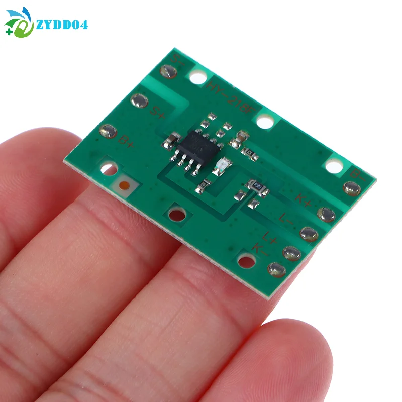 ●1PCS Universal 3.7V LED Headlamp Circuit Board Strong and Weak Flash Three Gears DIY Electronic Component