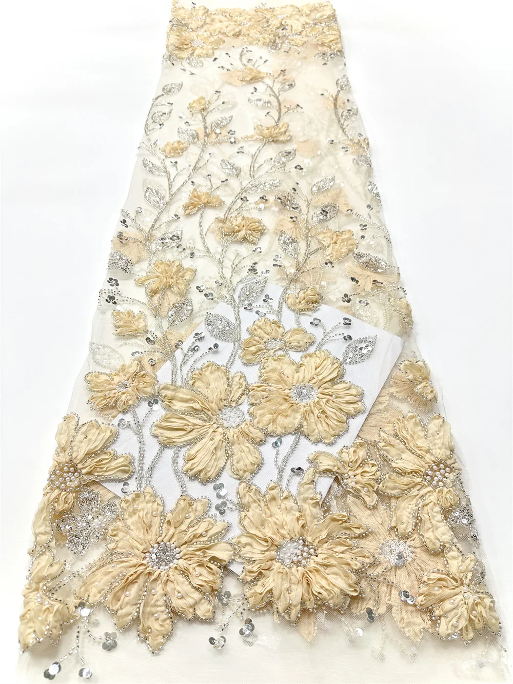 Luxury French Mesh 3d Beaded Lace Fabric 2025 High Quality African Sequins Chiffon Lace Fabrics For Nigerian Wedding Dress Sew