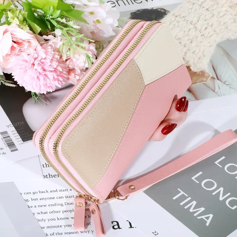 

2024 New Handheld Wallet Women's Long Zipper Student Wallet Korean Edition Color blocked Large Capacity Handheld Phone Bag