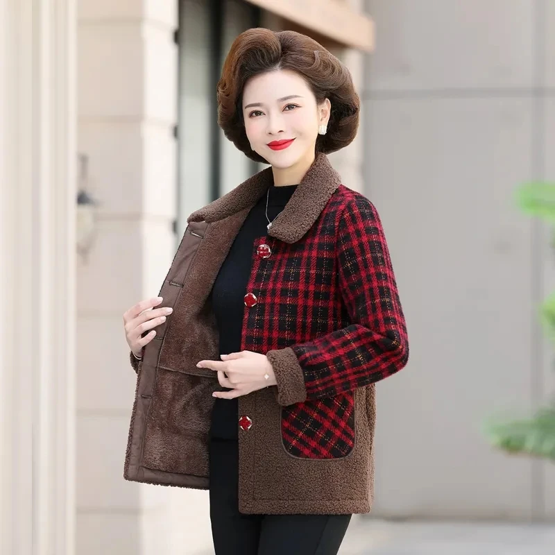 Mother Winter Jacket Thicken Warm Overcoat New Middle-aged Elderly Women Cotton Padded Parkas Lamb Wool Plaid Coat Outerwear