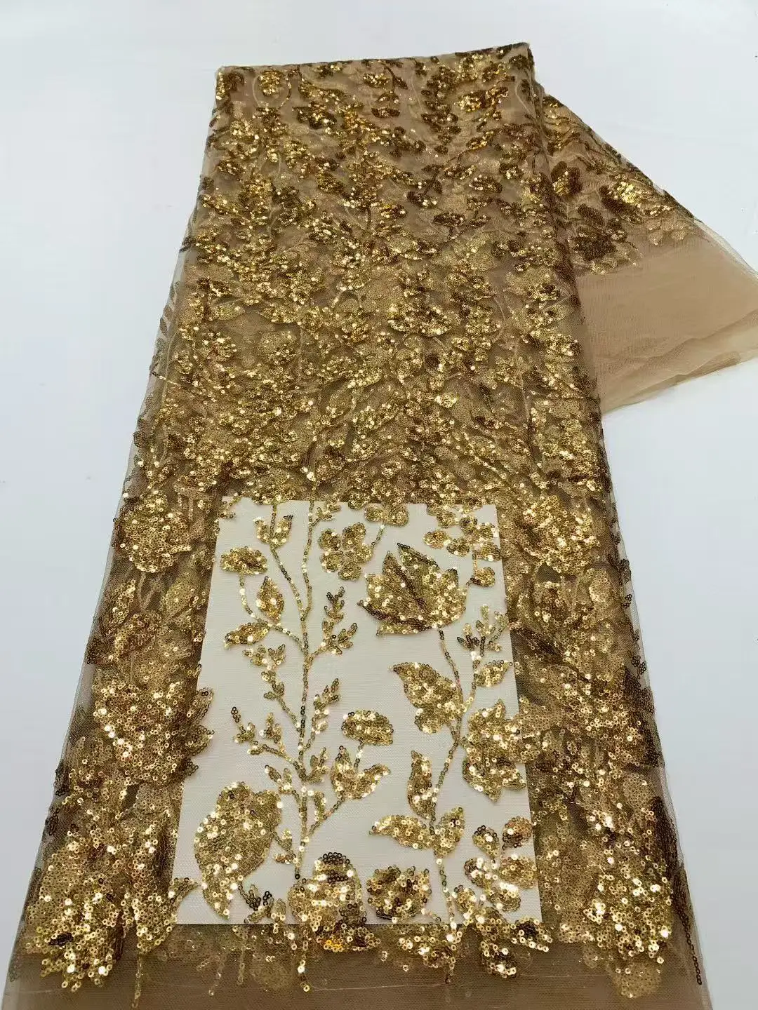 

Wholesale Elegant African Sequin Embroidered Lace Fabric New Design Nigerian Bridal Gown French Tulle Lace Fabric Wedding Dress