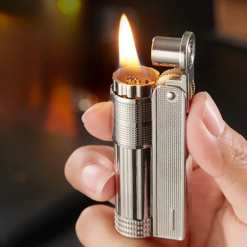 Vintage Metal Kerosene Lighter Vintage Windproof Grinding Wheel Ignition, Refillable, Collectible Gifts for Men