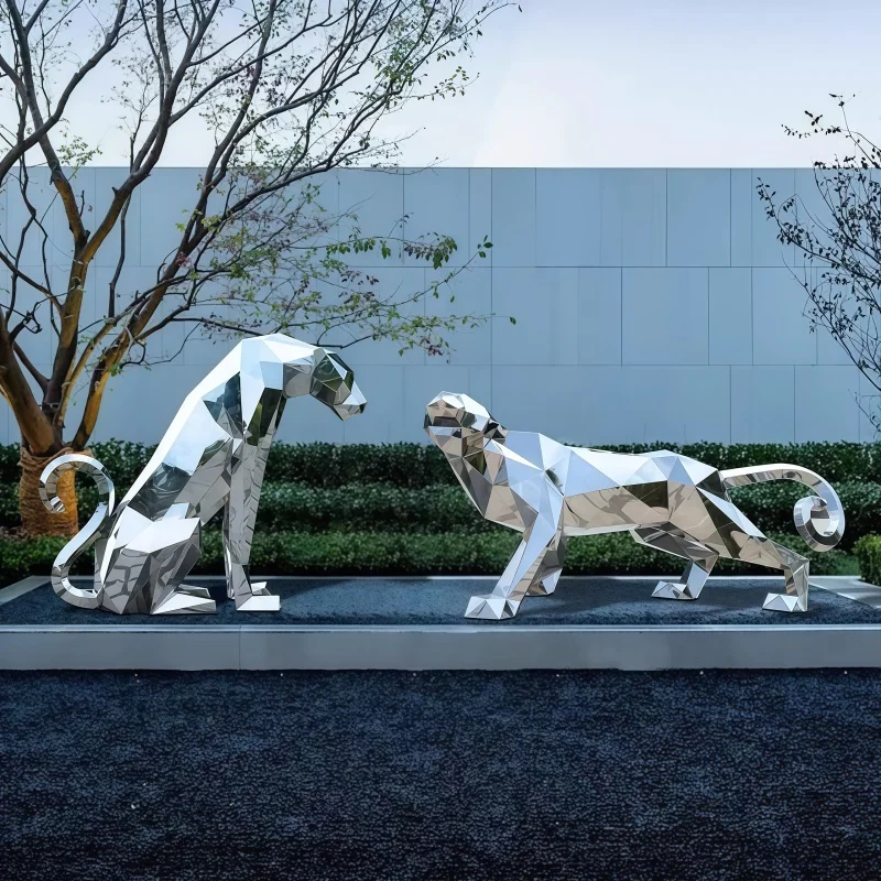 Outdoor stainless steel geometric cheetah sculpture hotel sales office large floor patio furnishlawn art ornaments