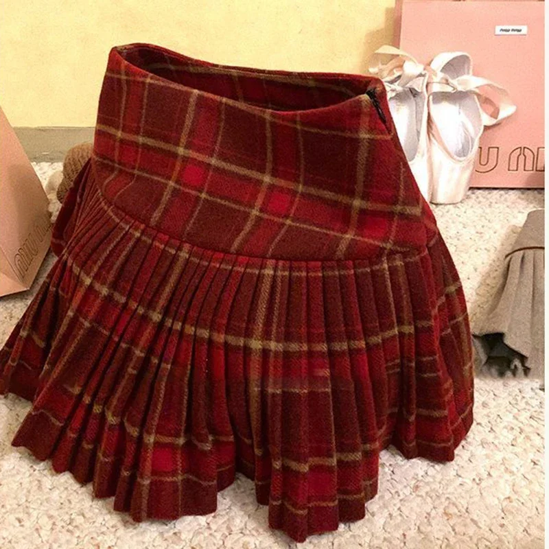 

2024 wool pleated short skirt autumn/winter college style dress with half body short plaid skirt clothes slim fit