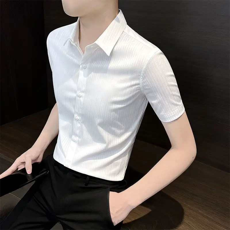 Trendy Striped Short Sleeve Shirt for Men 2026 Summer Casual Wear Lightweight Comfortable Stylish Versatile Daily Top