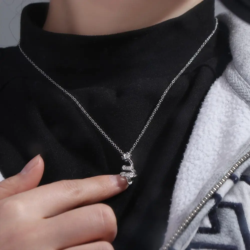 

Cute Rhinestone Christmas Tree Necklace Korean Style Alloy Lucky Star Clavicle Chain Zircon Choker Gift